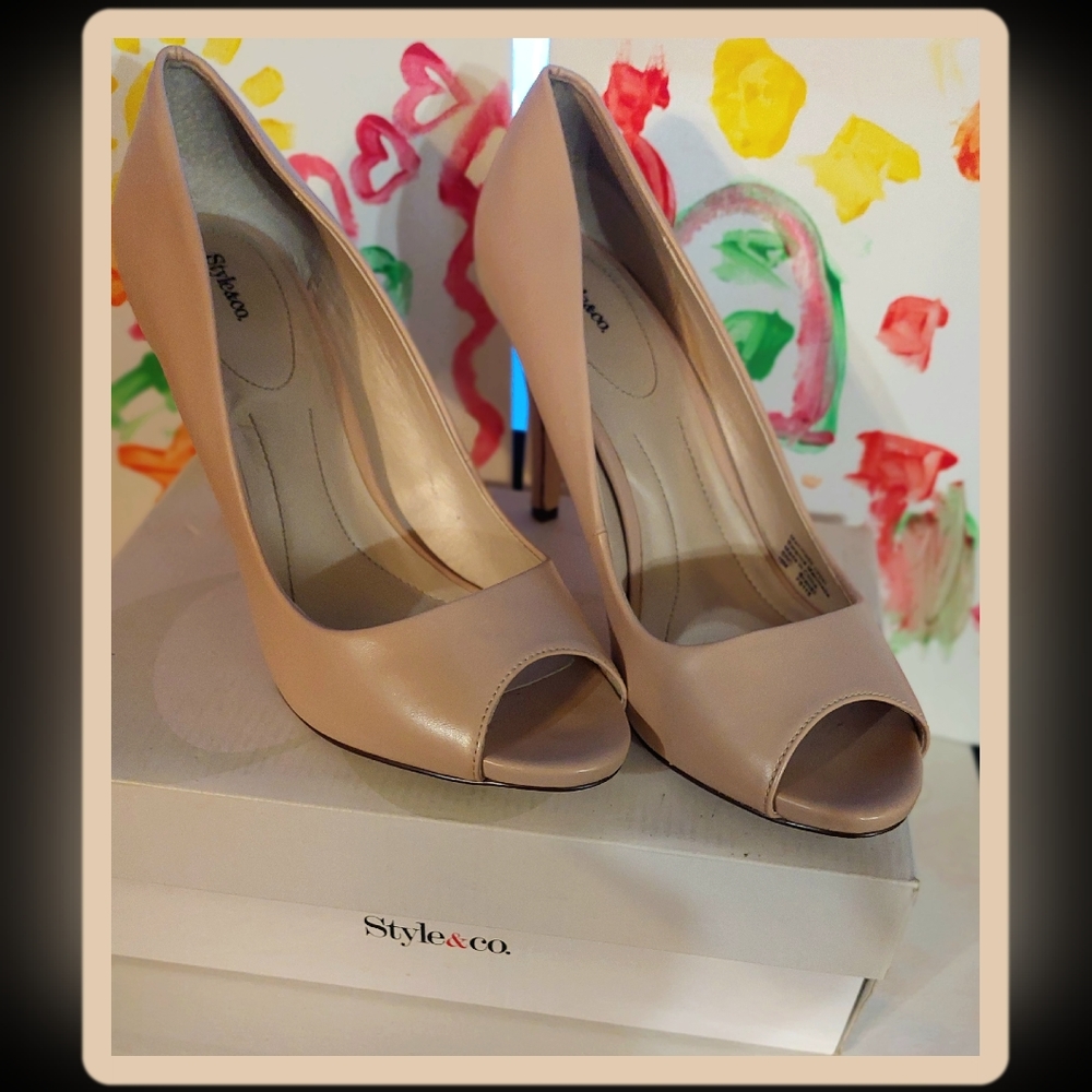 Style & Co Camel Bone Tan Stilettos Heel Peep Toe Shoes Sz 10